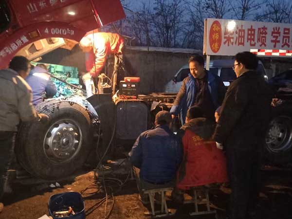 社会车辆维修实践 (3).jpg