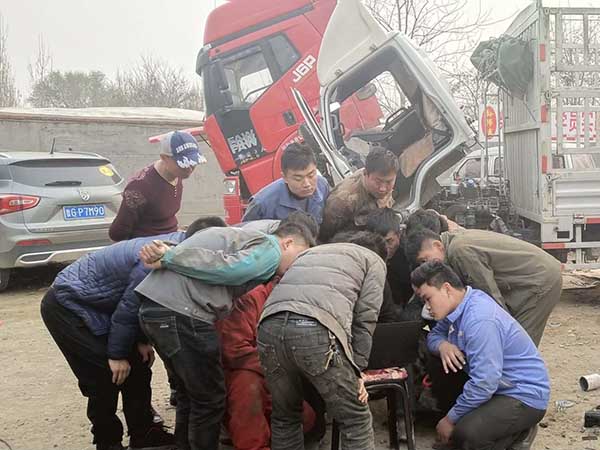 社会车辆维修实践 (6).jpg